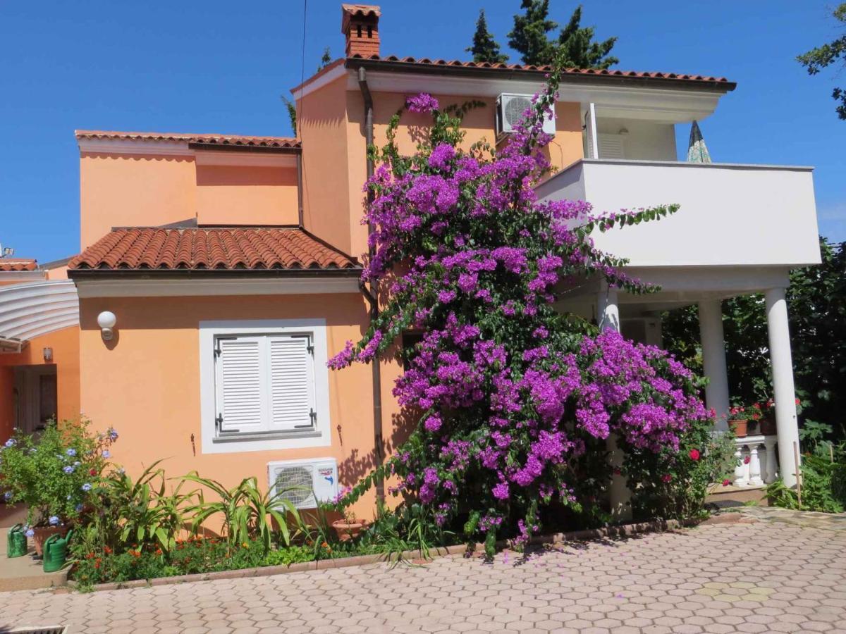 Apartments In Premantura/Istrien 34773 Exterior photo